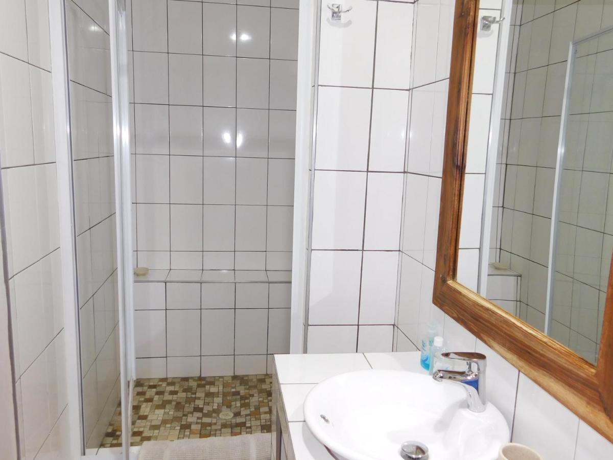 Hotel Meteorite Rest Camp Grootfontein Zewnętrze zdjęcie