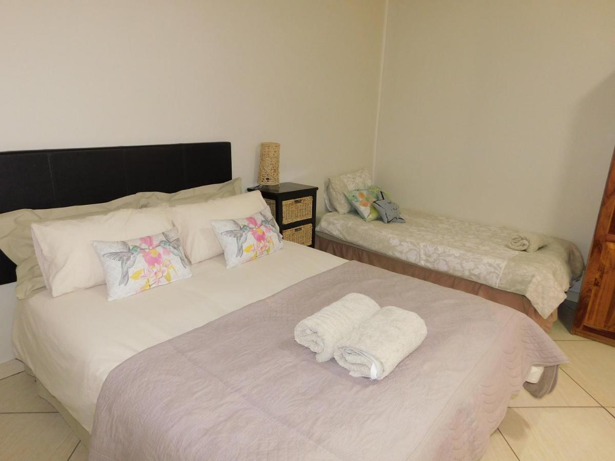 Hotel Meteorite Rest Camp Grootfontein Zewnętrze zdjęcie